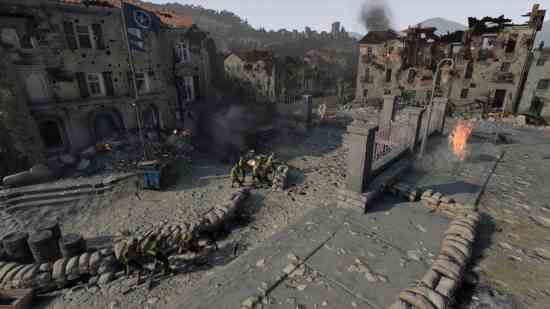 Company of Heroes 3 incelemesi: Kum torbalarının arkasında çamurlu, harap bir kasabada savaşan askerler