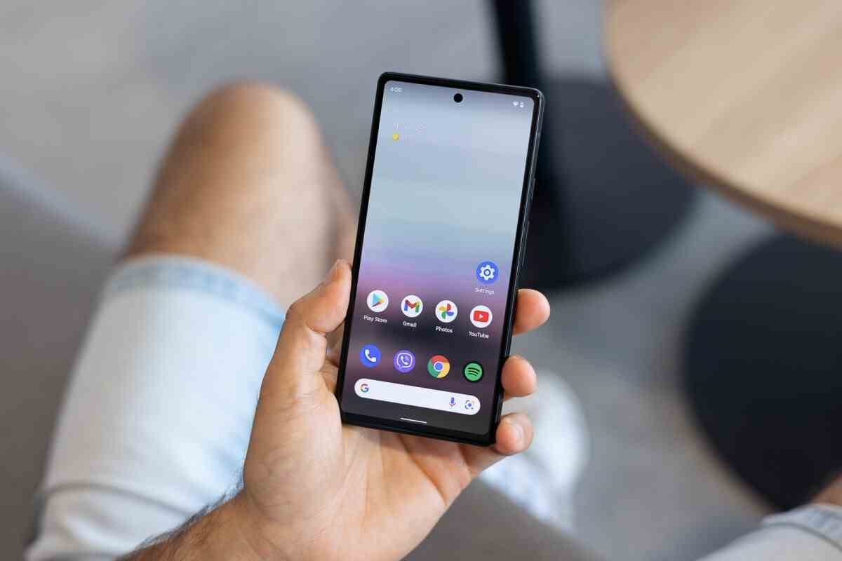 Pixel 6a görünüşe göre büyük bir hit.  - Pixel 7, 7 Pro ve 6a, resmi olarak Google'ın bugüne kadarki en çok satan telefonlarıdır.