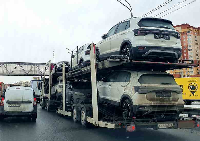 Volkswagen Tacqua geçitleri Rusya'ya getirildi.  Bu araba nedir?