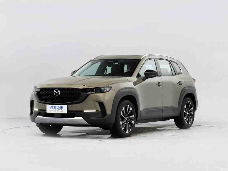 Mazda CX-5'ten daha büyük ve daha modern, ancak analog bir gösterge paneli ve doğal emişli motorlara sahip.  Mazda CX-50 üretimi Çin'de başlıyor