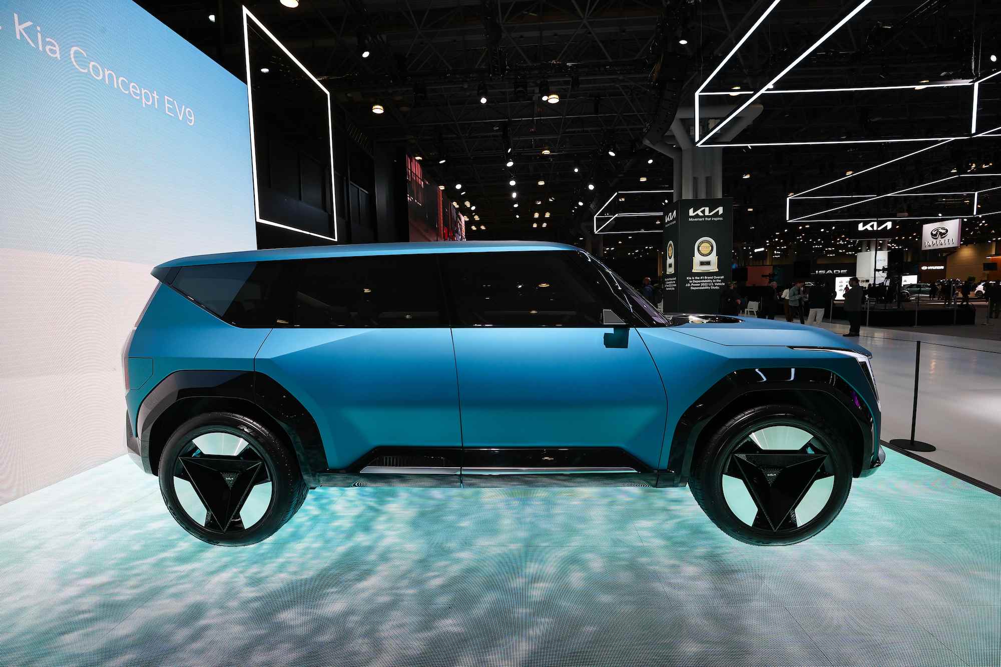 Kia EV9 SUV, 2023 New York Otomobil Fuarı'nda