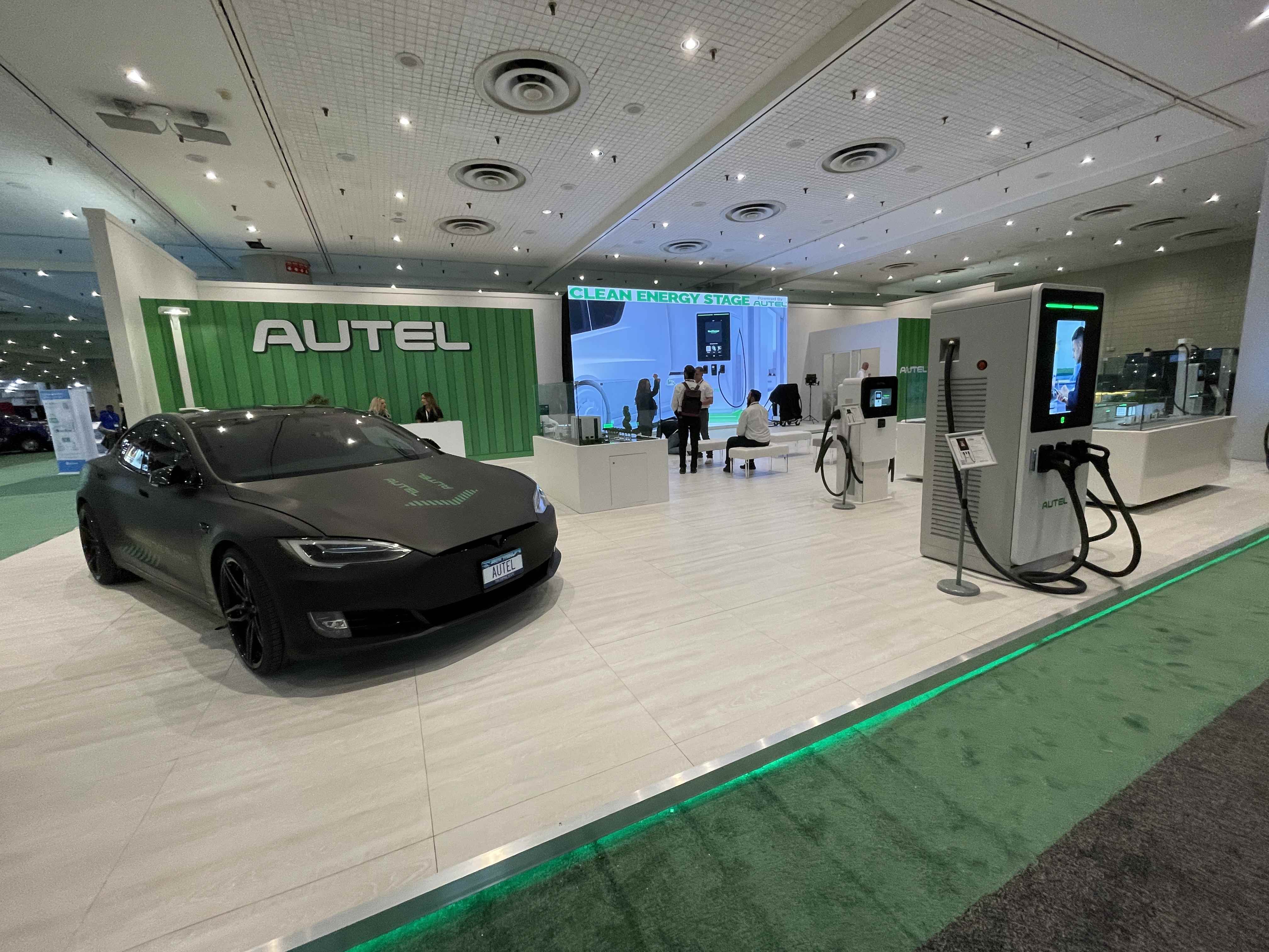 Autel New York Otomobil Fuarı 2023