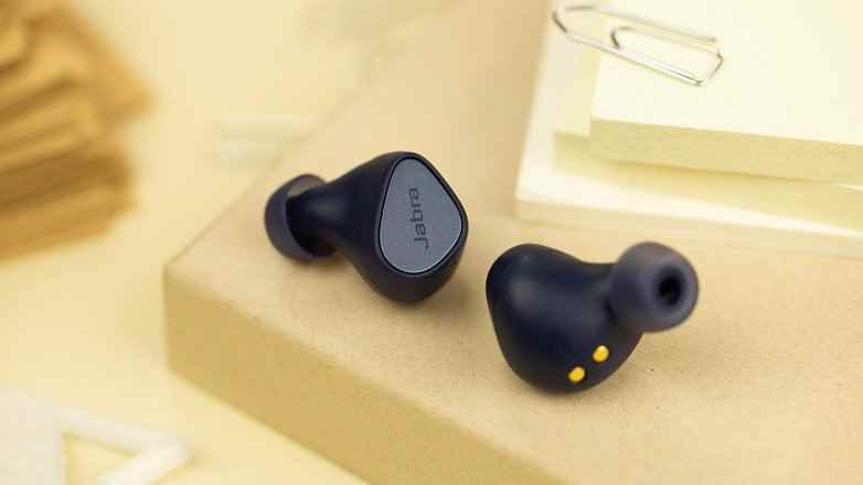 jabra elit 4