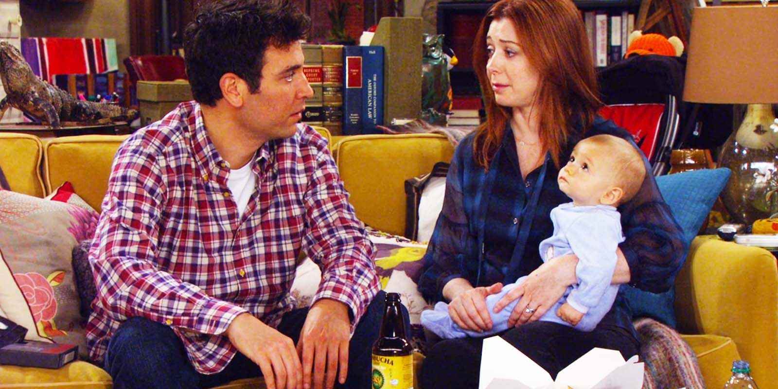 HIMYM 8. sezon bölüm 7-1'de Ted rolünde Josh Radnor ve Lily rolünde Alyson Hannigan