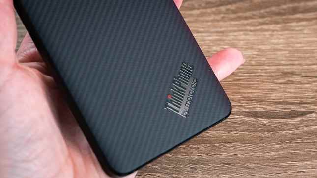 Lenovo ThinkPhone by Motorola'nın bir fotoğrafı