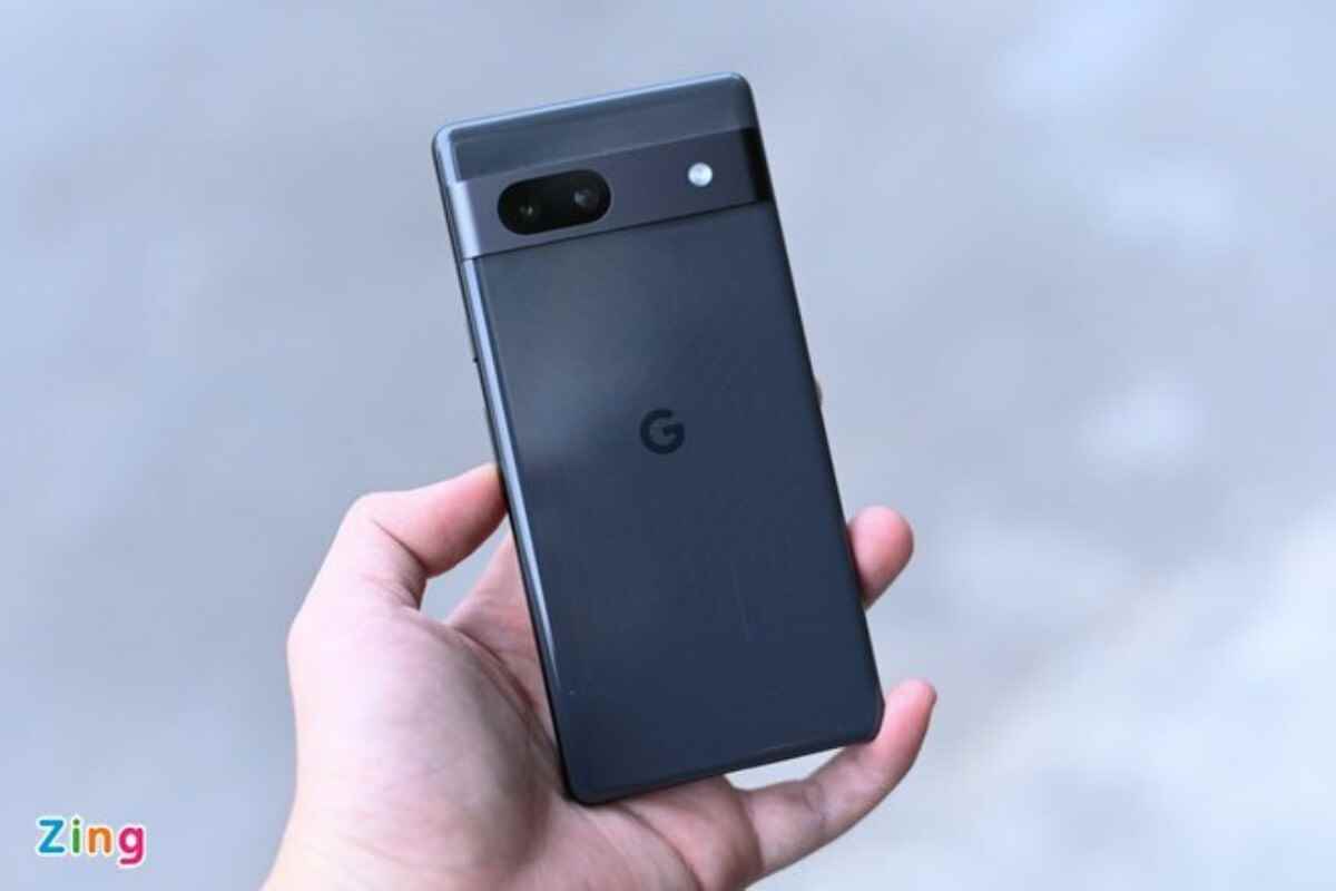 Bu, vahşi doğada gerçek bir canlı Pixel 7a biriminin fotoğrafı.  - Sıcak yeni sızıntılar (neredeyse) hiçbir Google Pixel 7 sorusunu yanıtsız bırakmıyor