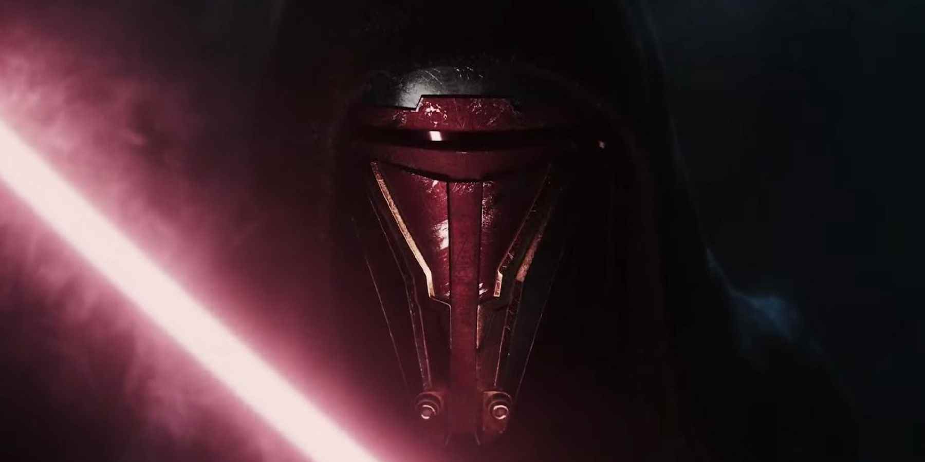 Maskeli ve kukuletalı Revan, Star Wars: Knights of the Old Republic yeniden yapımı için promosyon malzemesinde çizilmiş kırmızı bir ışın kılıcıyla karanlık, dumanlı bir arka planın önünde duruyor.