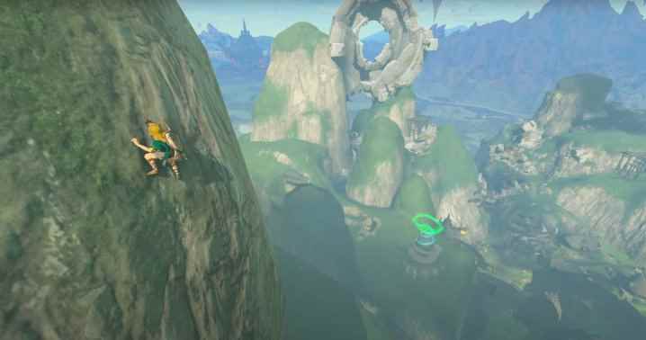 Link, The Legend of Zelda: Tears of the Kingdom'da bir uçuruma tırmanıyor.