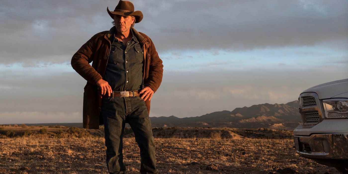 Longmire'da ufukta duran Şerif Walt