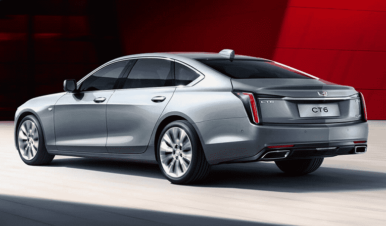 Birinci sınıf bir sedanda 33 inç 9K ekran ve 1400 watt AKG hoparlörler.  2023 Cadillac CT6 tanıtıldı