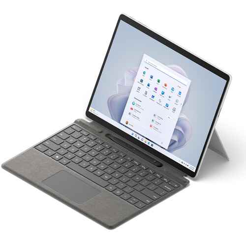 Surface Pro 9'un ürün görüntüsü.