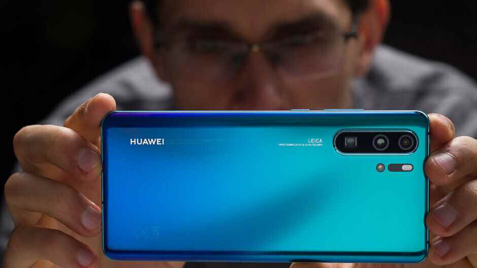 Huawei P30 Pro, 5x optik yakınlaştırma sunan bir periskop kameraya sahip ilk telefondu