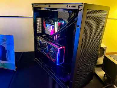 DeepCool, Computex Sırasında Amiral Gemisi Morpheus Kasasını, Yeni Soğutucuları, 420mm Radyatörlü Soğutma Sıvısını ve Platin Güç Kaynağını Taipei'ye Getiriyor