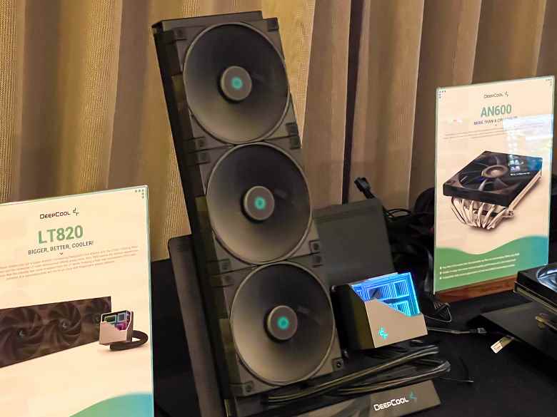 DeepCool, Computex Sırasında Amiral Gemisi Morpheus Kasasını, Yeni Soğutucuları, 420mm Radyatör Soğutucu Sıvısını ve Platin Güç Kaynağını Taipei'ye Getiriyor