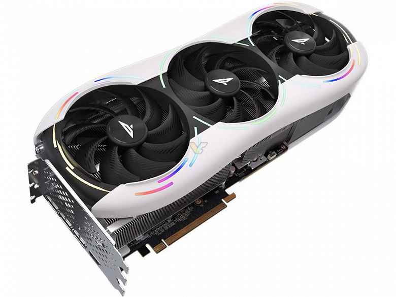 GeForce RTX 5090 yarım metre mi olacak?  Zotac Dev 380mm RTX 4090 PGF Adaptörünü Tanıttı