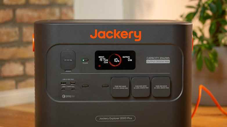 Jackety Explorer 2000 Plus ekranı