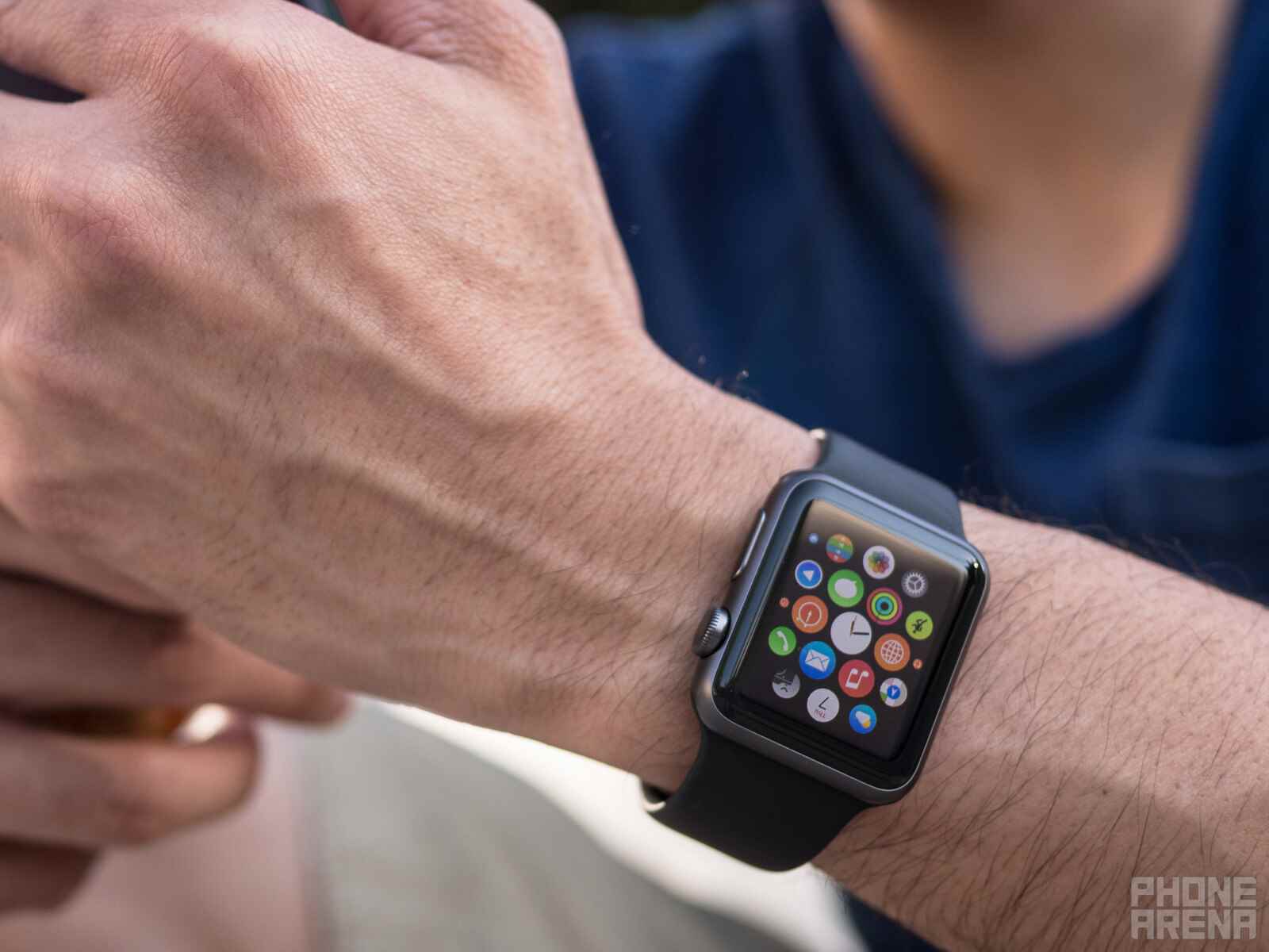 Resim kredisi - PhoneArena - Apple, watchOS güncellemelerini kullanıcı geri bildirimlerine dayandırıyor, ancak bu çok fazla şey istiyor gibi görünüyor