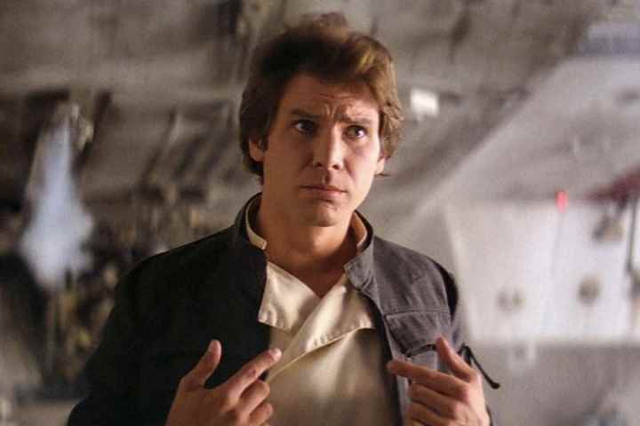 Han Solo, Star Wars: The Empire Strikes Back'de kendisine işaret ediyor.