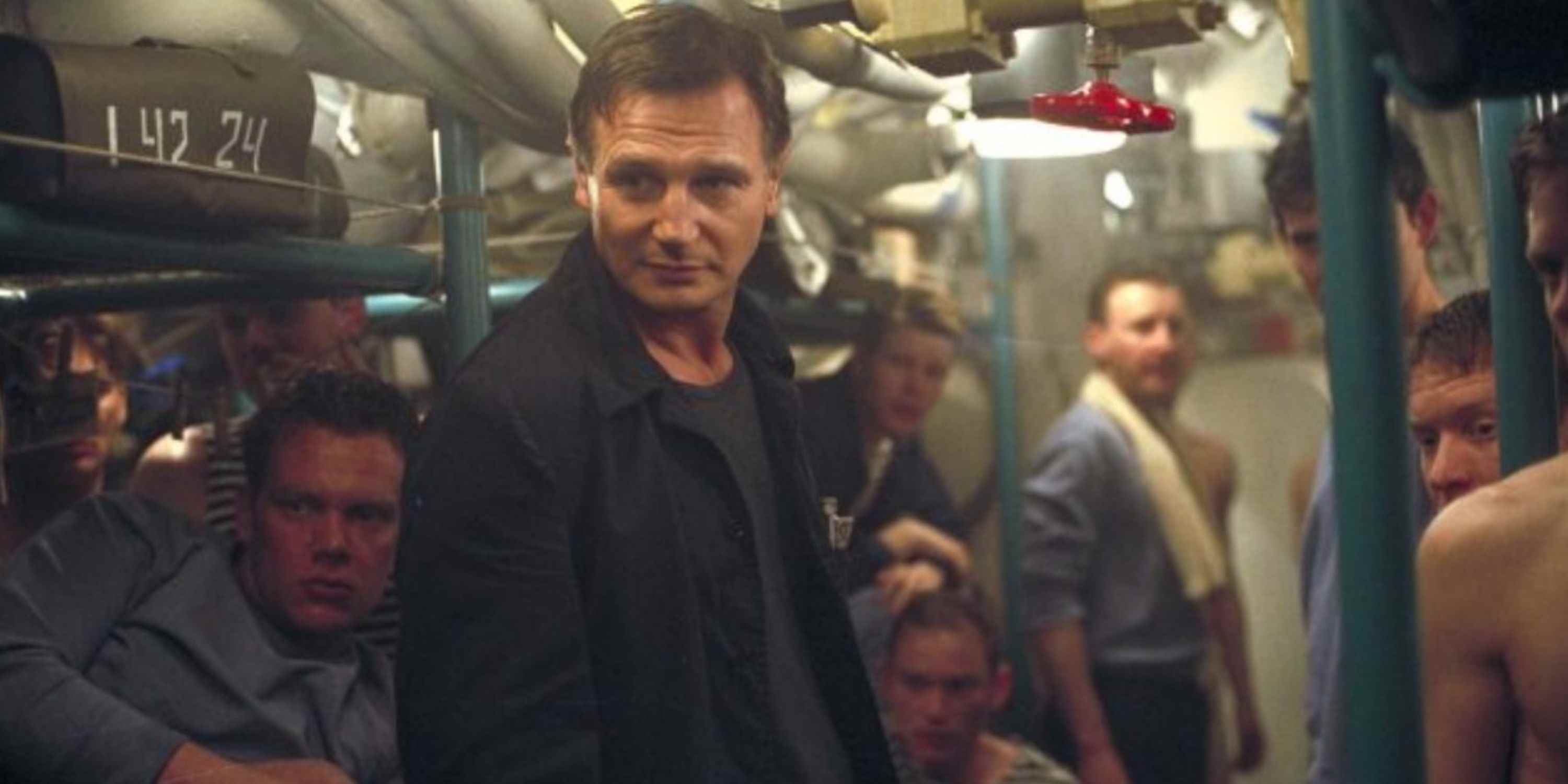 K-19'daki Liam Neeson: Dul Yapan