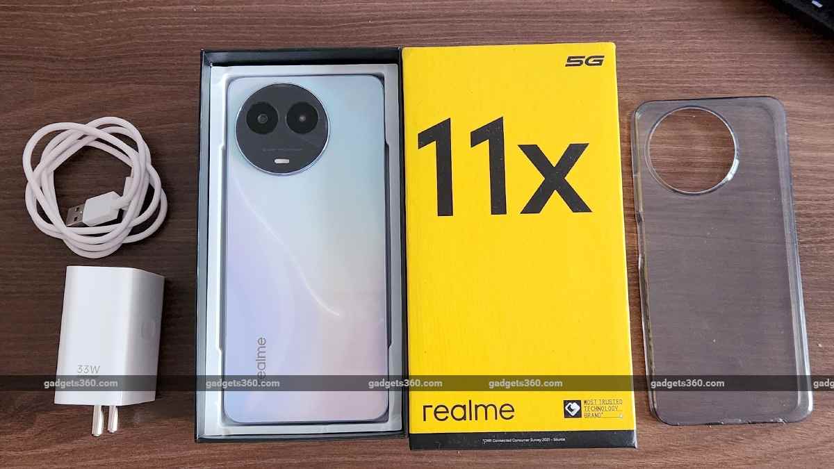 realme 11x ilk bakış paketi gadget'ları360 w