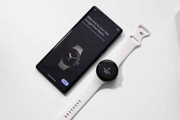 Wear OS 4 artık Galaxy Watch 5 serisine yayılıyor, Pixel Watch kullanıcıları ise beklemeye devam ediyor