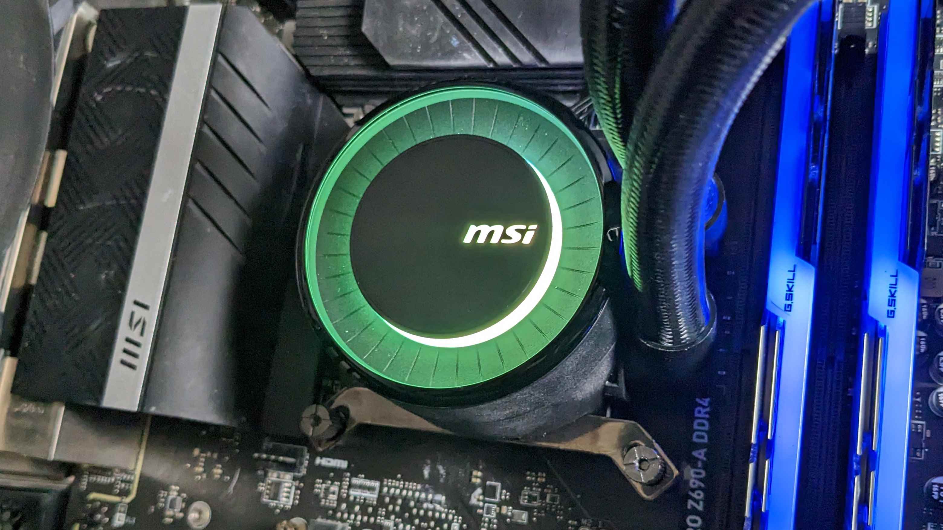 MSI MAG CoreLiquid E360 AIO