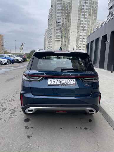 2,5 milyon ruble karşılığında Geely Vision X6 Pro'nun klonu.  Livan X6 Pro zaten Rusya'da sertifikalı; bu crossover en iyi özelliklere sahip Çin arabalarından biri