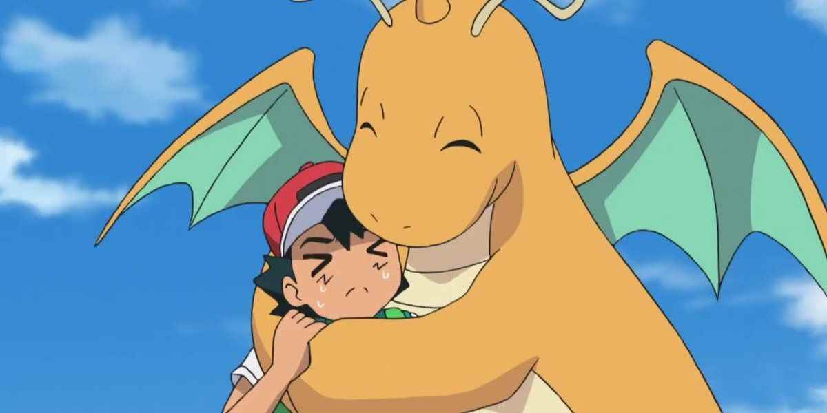 Dragonite, Pokemon animesinde Ash'e sıcak bir şekilde sarılıyor.