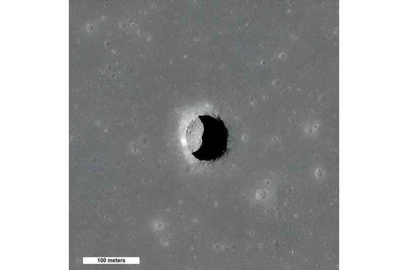 Çinli astronotlar Ay'daki lav tüpünün içine üs inşa edebilir