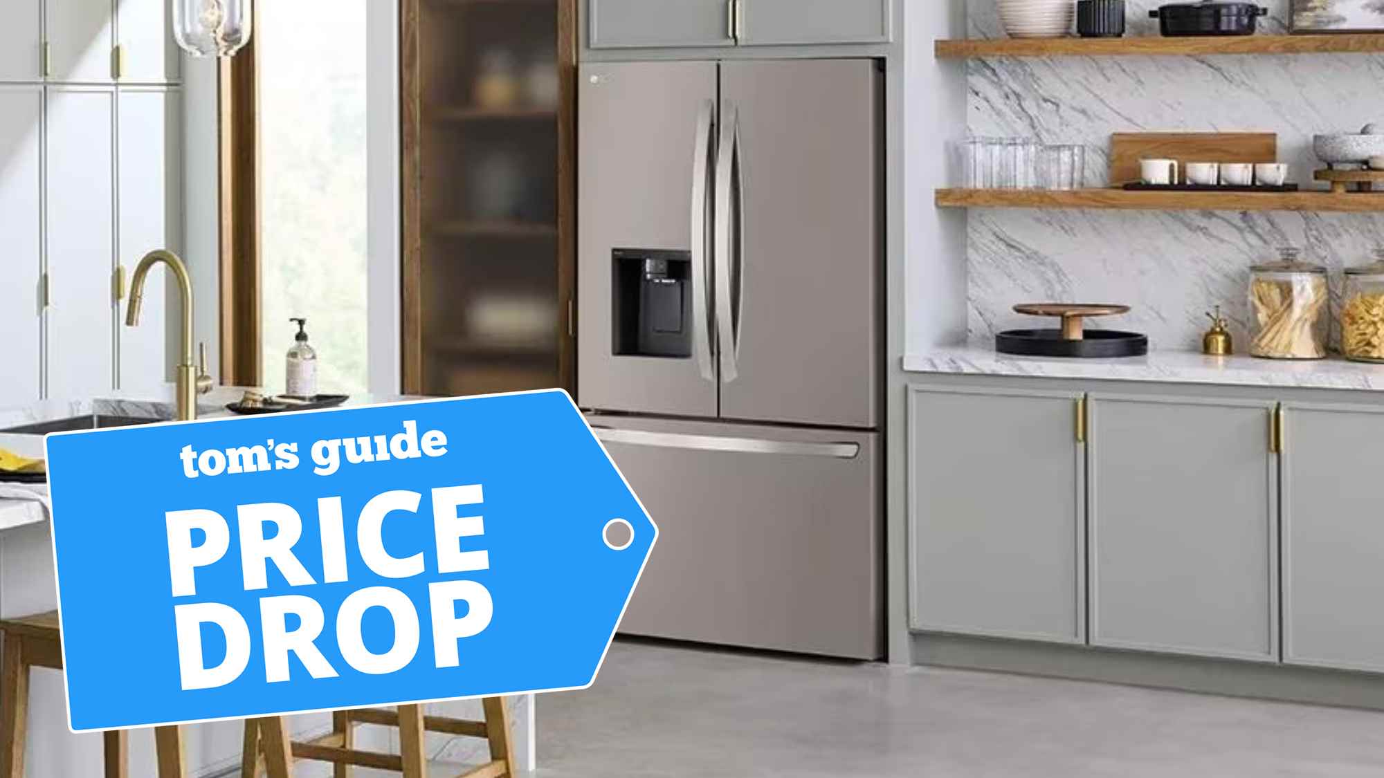Mutfakta gösterilen LG buzdolabı