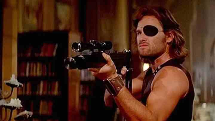 New York'tan Kaçış'ta Kurt Russell.