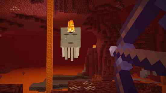 Bir oyuncu Minecraft yayını Nether'deki bir Ghast'a doğrultuyor.