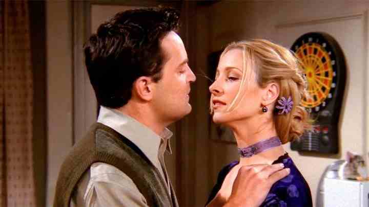 Arkadaşlar'da Matthew Perry ve Lisa Kudrow.