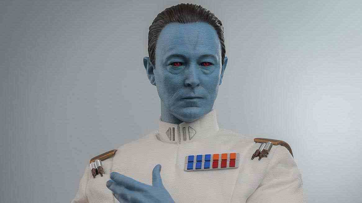 Canlı Aksiyon Büyük Amiral Thrawn, Değerli Bir Koleksiyona Sahip Oldu başlıklı makalenin resmi