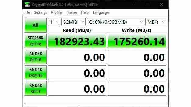 Ryzen işlemcilerdeki 3D V-Cache, yaklaşık 180 GB/s hızında RAM diski olarak kullanılabiliyor