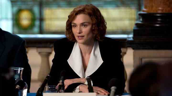 Reddetme'de Rachel Weisz.