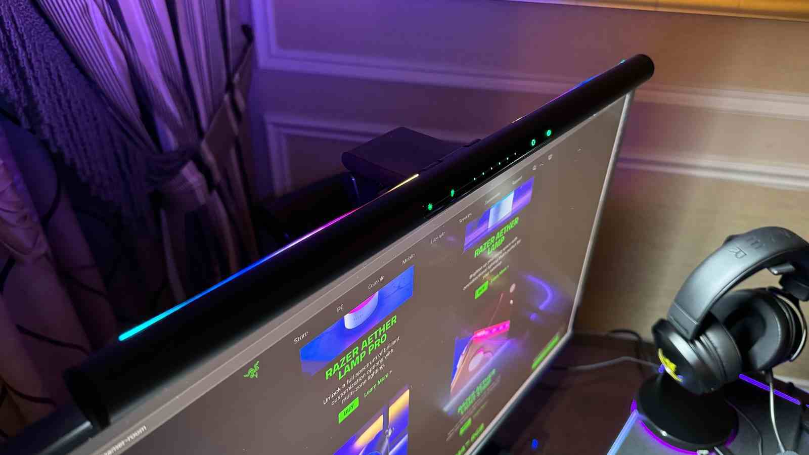 Razer Aether Monitör Işık Çubuğu