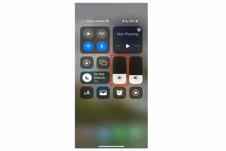 iOS Kontrol Merkezi parlaklık kaydırıcısı.