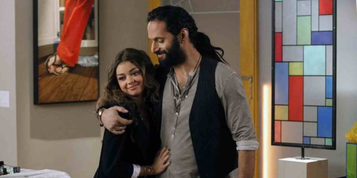 Haley ve Kenny Modern Family'de sarılıyor