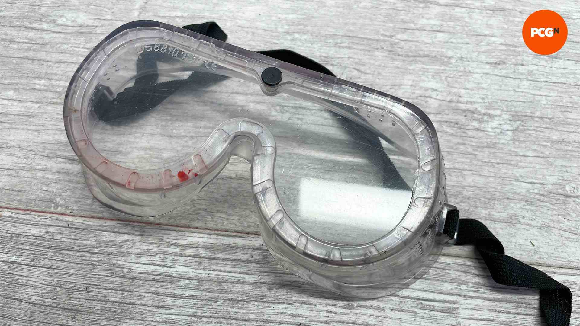 PC kasanızı nasıl boyayabilirsiniz: Gözlük kullanın