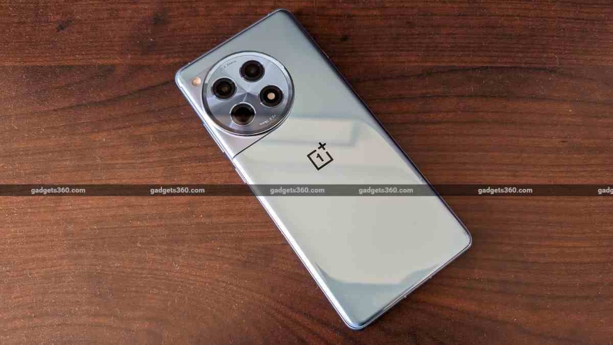 oneplus 12r tasarımı oneplus-12r-özellikleri