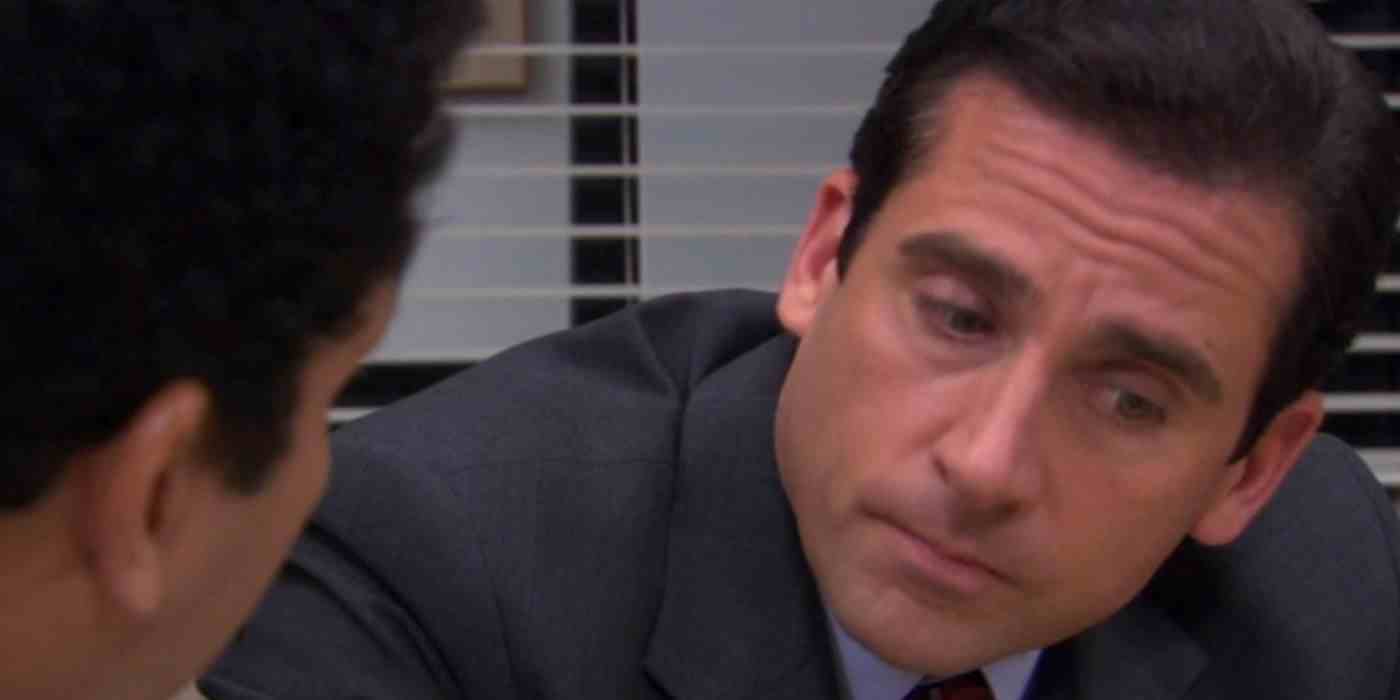 Michael The Office'te kafası karışmış görünüyor.