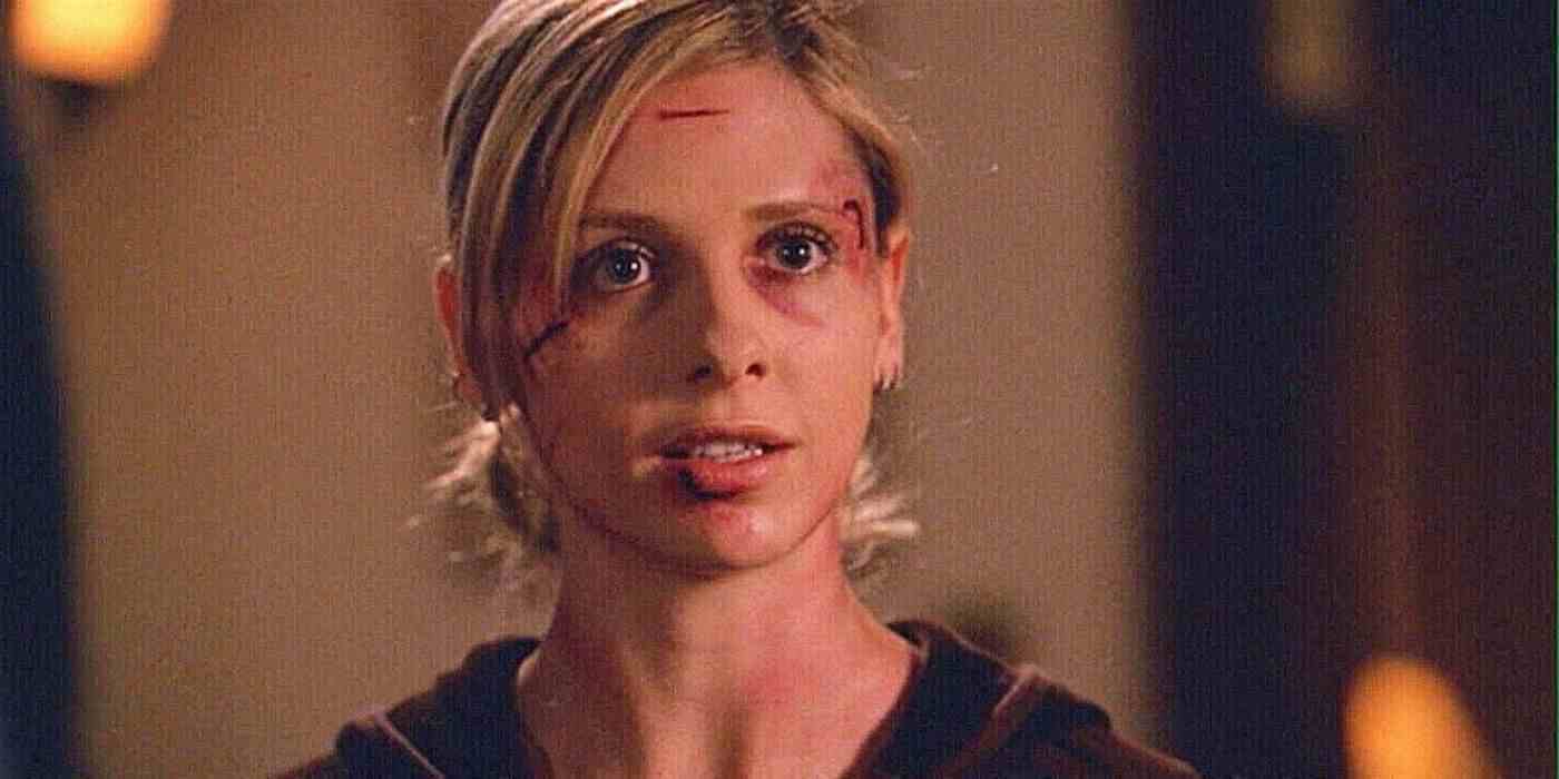 Sarah Michelle Gellar, Buffy the Vampire Slayer'da Yüzünde Kesikler Olan Buffy Summers rolünde