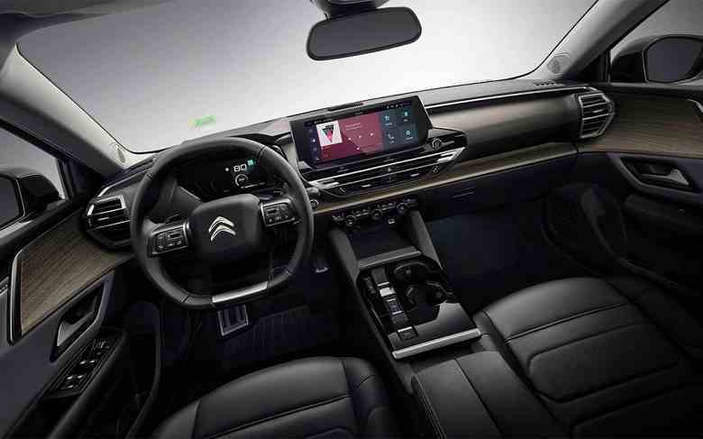 Crossover liftback Citroen C5 X'in Rusya'daki fiyatı arttı