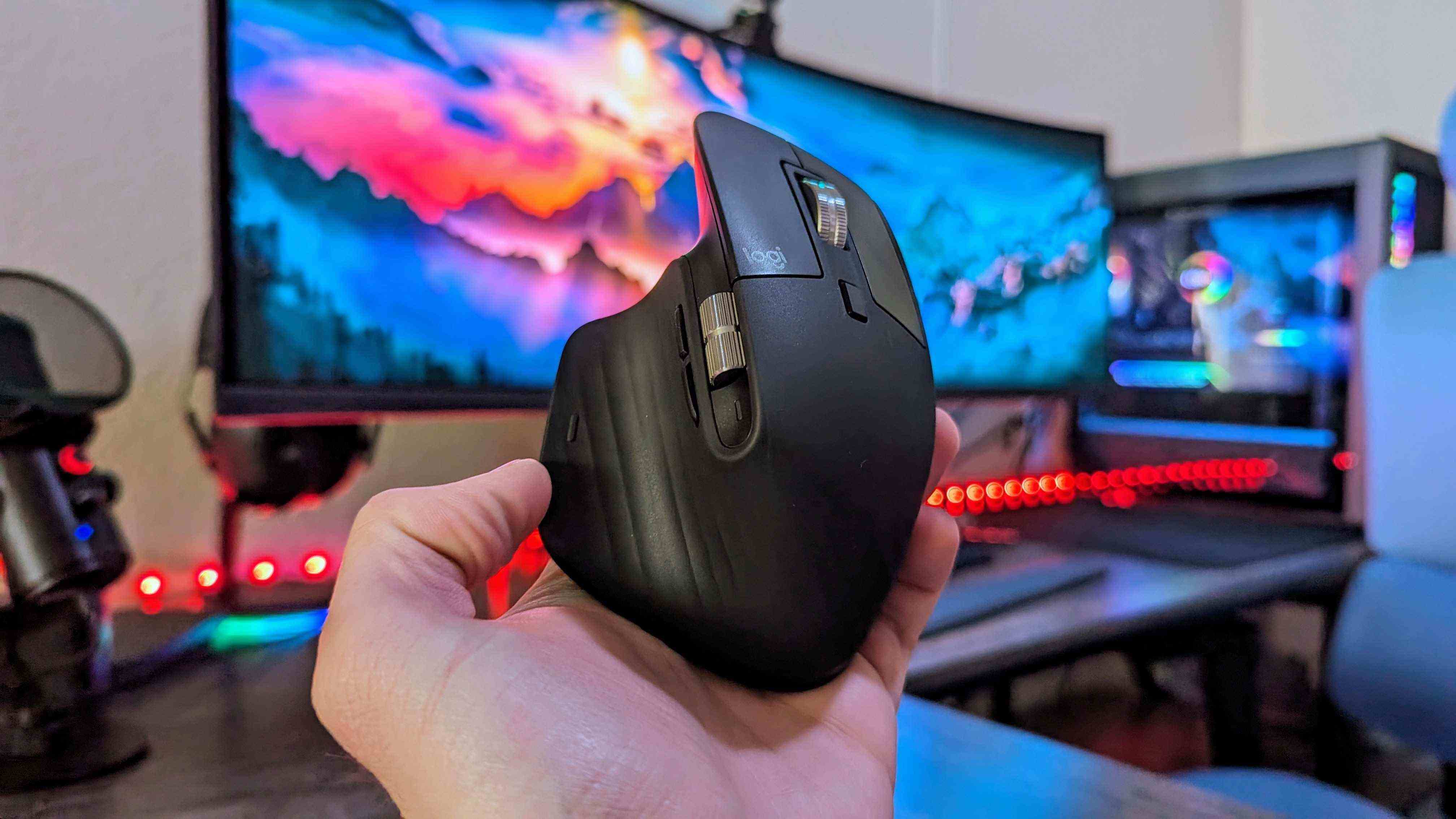 Logitech MX Master 3S kablosuz farenin görüntüsü.