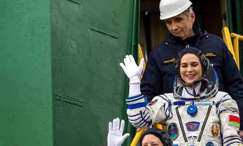 Rusya'nın uzay ajansı, 3 astronotu Uluslararası Uzay İstasyonu'na fırlatmayı iptal etti;  hepsi güvende