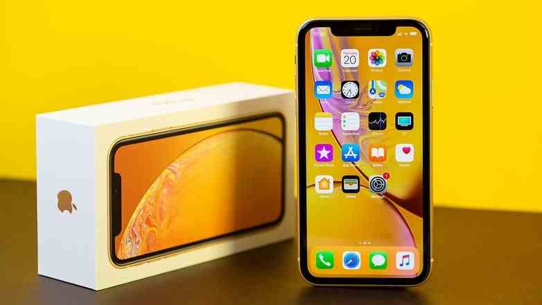 Apple iPhone XR.