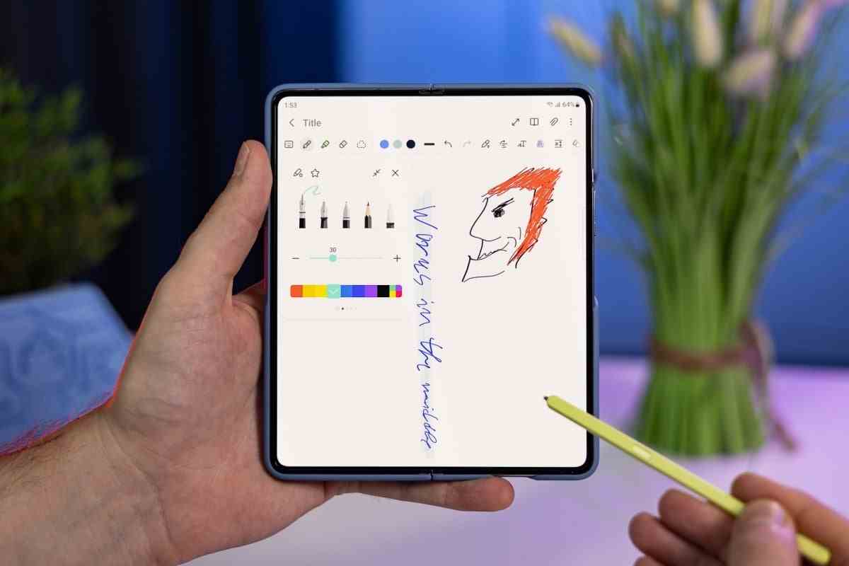 Eğer gerçekse, Z Fold 6 Ultra bir değişiklik olsun diye yerleşik bir kalemle gelebilir.  - En yeni Samsung Galaxy Z Fold 6 söylentisi şimdiye kadarki en hayal kırıklığı yaratan söylenti olabilir