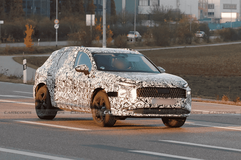 Bu Audi Q3 2025. Yeni ürün her taraftan gösterildi