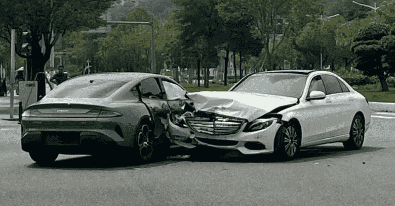 Xiaomi SU7 ve Mercedes-Benz, ciddi bir kazada dayanıklılık açısından zaten karşılaştırıldı